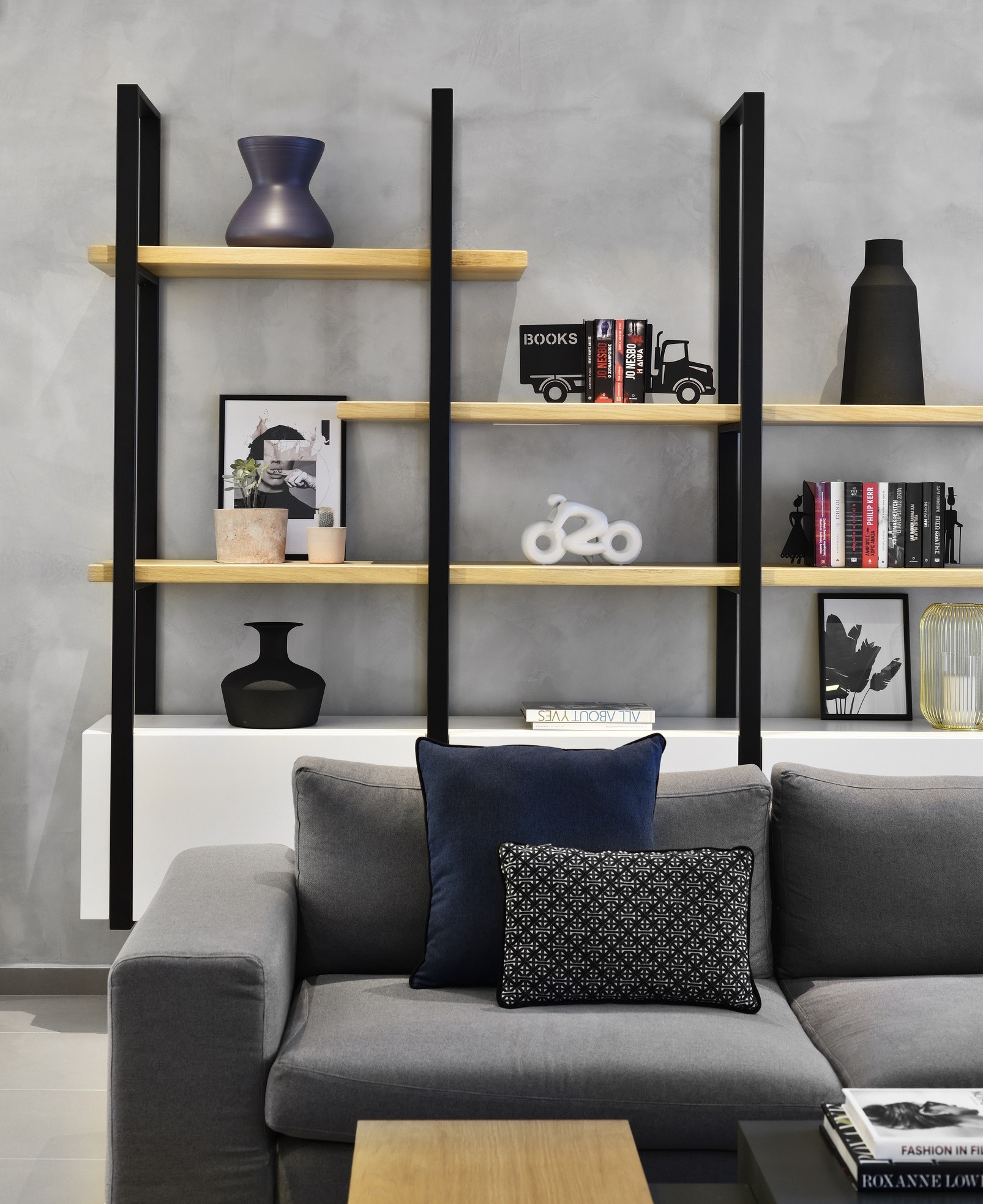 APARTMENT IN PYLAIA